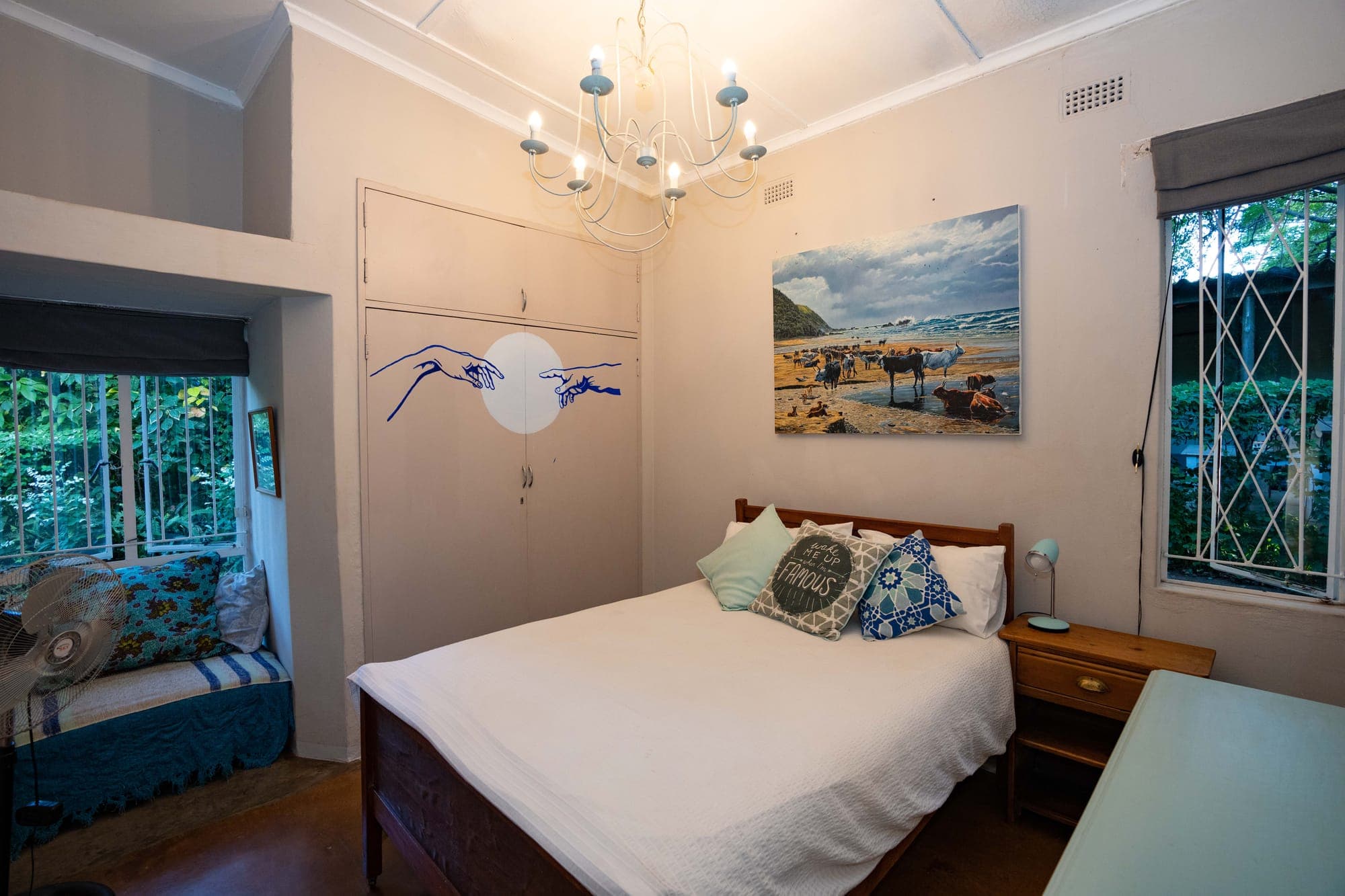 Air-conditioned double bedroom at The Art House